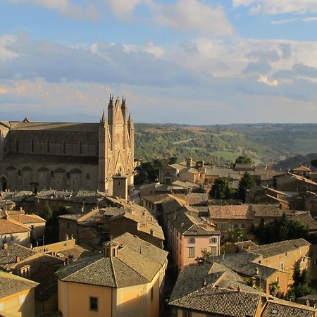 Porta Vivaria Orvieto- Private Parking Dış mekan fotoğraf