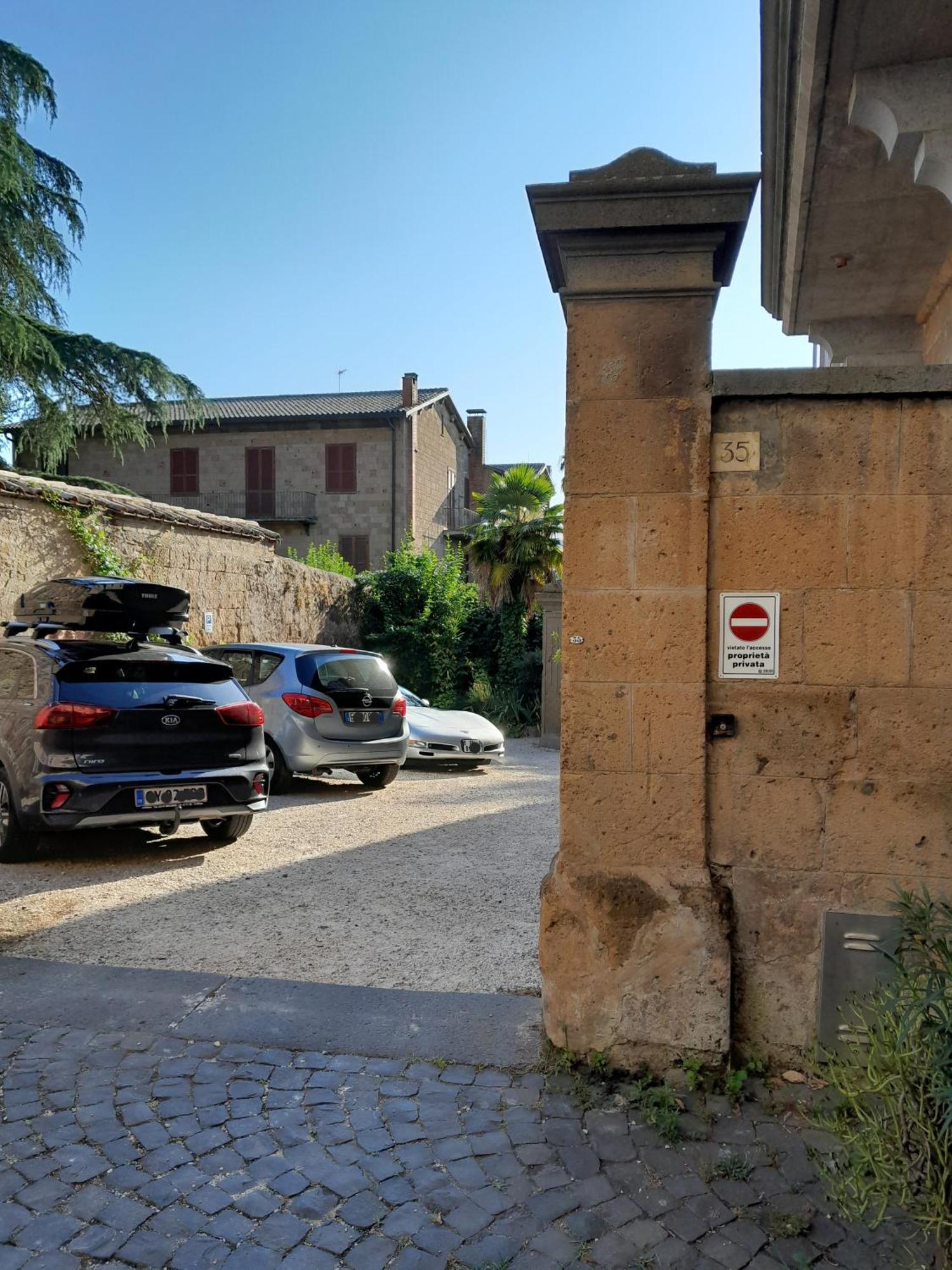 Porta Vivaria Orvieto- Private Parking Dış mekan fotoğraf
